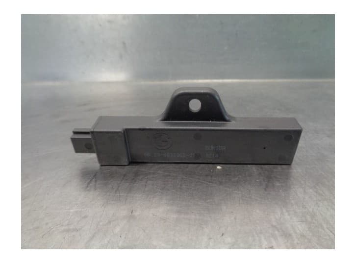 Recambio de antena para bmw 3 touring (g21, g81) 320 i referencia OEM IAM 65206832065 2