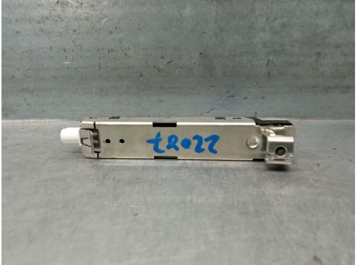 Recambio de antena para audi a6 c8 (4a2) 35 tdi mild hybrid referencia OEM IAM 4K5035225 2