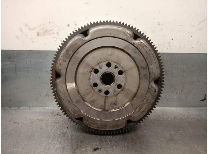 Recambio de volante motor para volvo c30 (533) 1.8 referencia OEM IAM 30681141 30681141 2