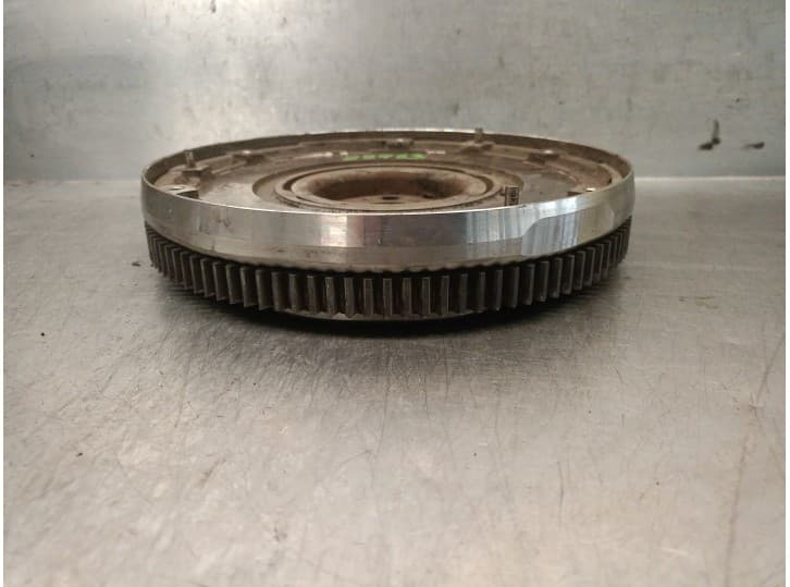 Recambio de volante motor para volvo c30 (533) 1.8 referencia OEM IAM 30681141 30681141 3