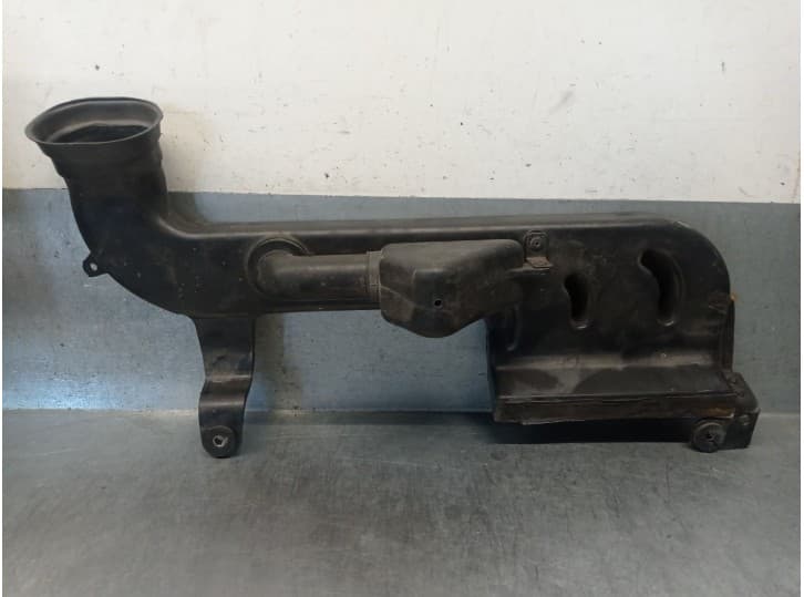 Recambio de tubo para mazda xedos 6 (ca) 1.6 16v referencia OEM IAM B69F13200B B69F13200B 3