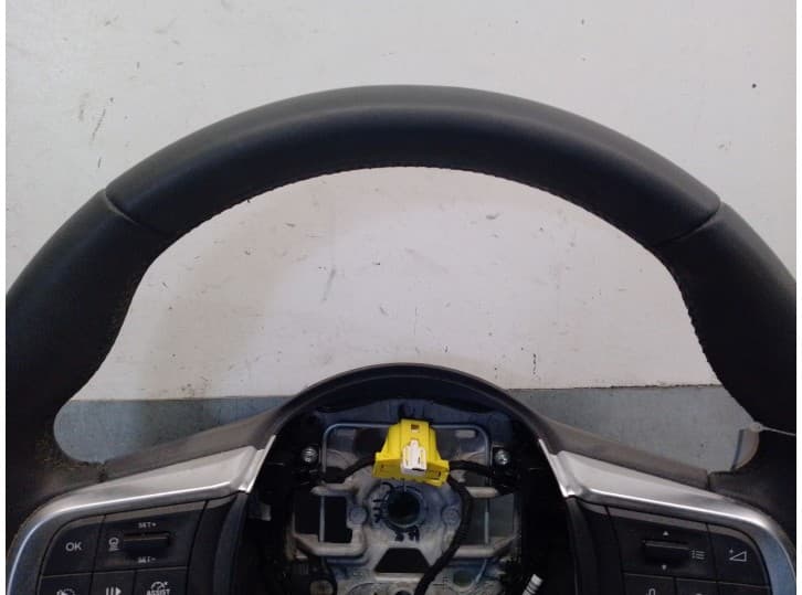 Recambio de volante para jeep avenger 1.2 referencia OEM IAM 07357744630 4