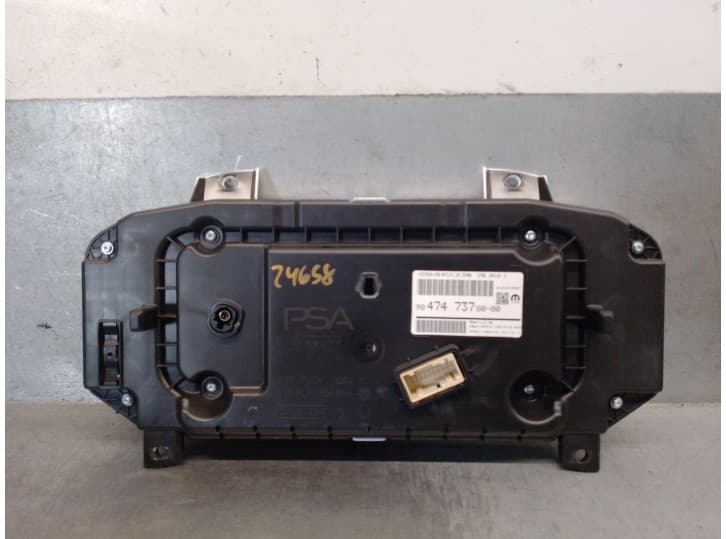 Recambio de cuadro instrumentos para jeep avenger 1.2 referencia OEM IAM 9847473780 2