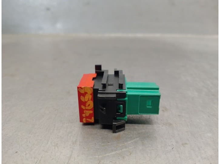 Recambio de interruptor para jeep avenger 1.2 referencia OEM IAM 98354234JX 2