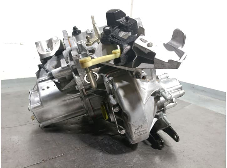Recambio de caja cambios para jeep avenger 1.2 referencia OEM IAM 20R111  3019520C 2