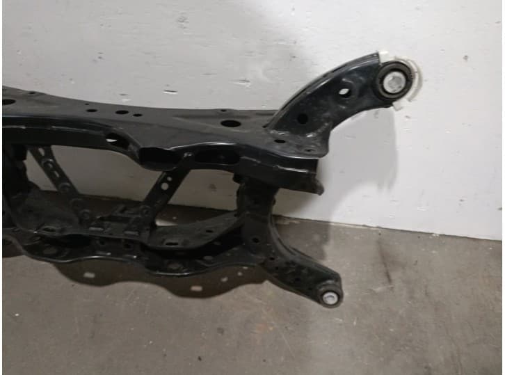 Recambio de puente trasero para mazda cx-5 (kf) 2.0 skyactiv-g referencia OEM IAM PE 4