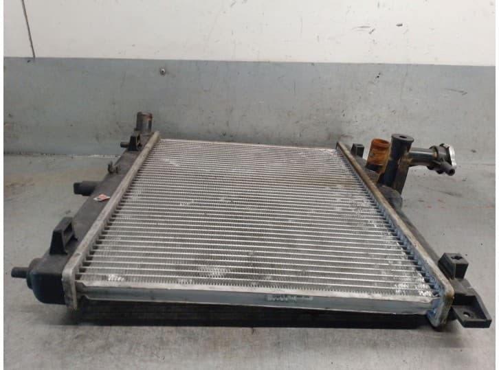 Recambio de radiador agua para hyundai i10 i (pa) 1.1 referencia OEM IAM 253100X000 3