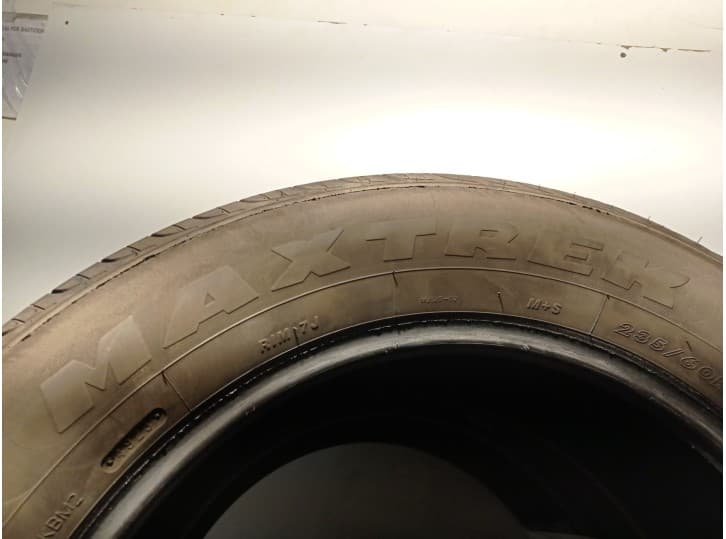 Recambio de neumatico/s para volvo xc90 i (275) d5 awd referencia OEM IAM 23560R18107V 4