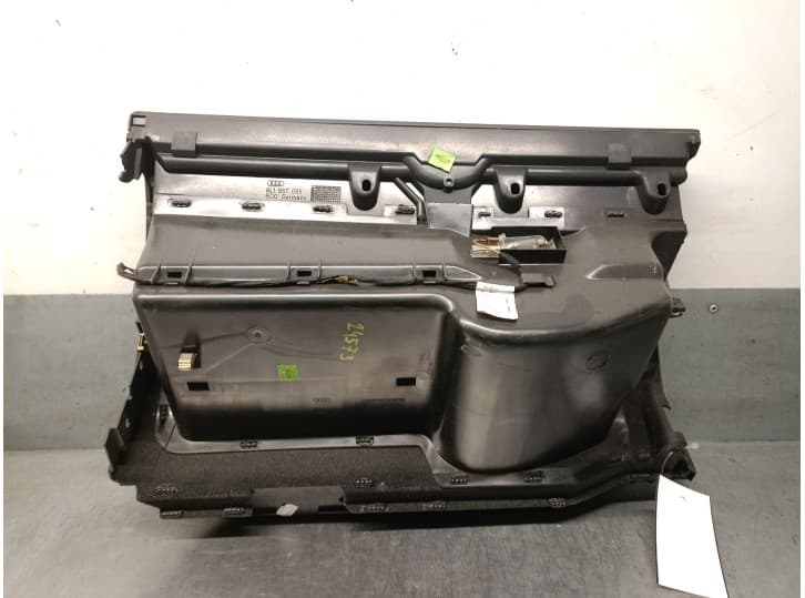 Recambio de guantera para audi a3 (8l1) 1.6 referencia OEM IAM 8L1857095 8L1857095 2