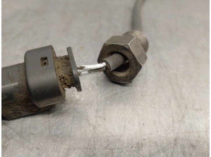 Recambio de sensor para renault kangoo (kc0/1_) 1.5 dci referencia OEM IAM 55592366 2