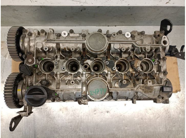 Recambio de culata para volvo v50 (545) 2.4 referencia OEM IAM 8642289 36050503 8642291 11