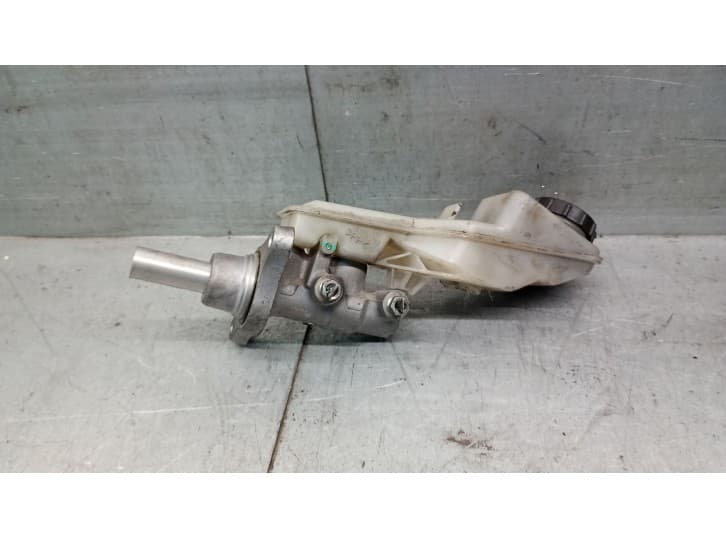 Recambio de bomba freno para mazda 3 (bm, bn) 2.2 d referencia OEM IAM BHY14340Z BHY14340Z 4