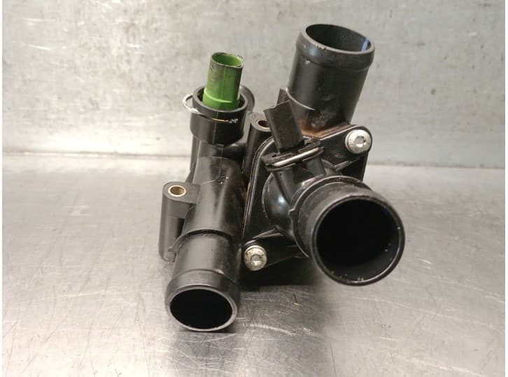 Recambio de termostato para audi a3 (8l1) 1.6 referencia OEM IAM 06A121111 06A121111 4