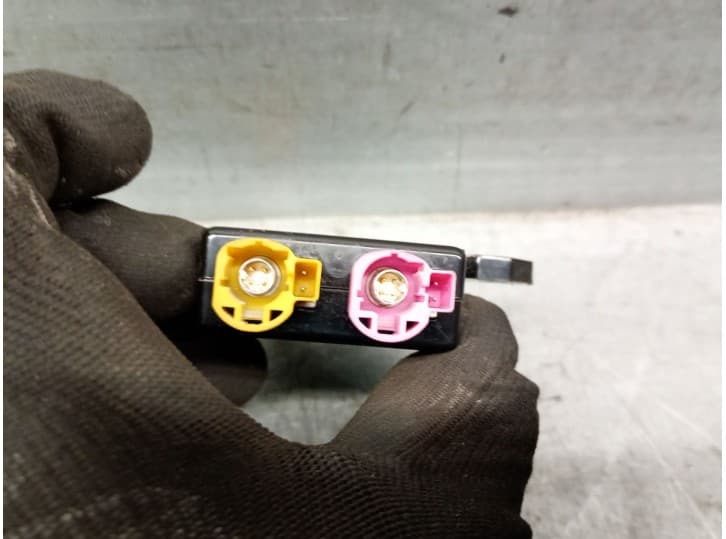 Recambio de antena para jaguar f-pace (x761) 2.0 td4 awd referencia OEM IAM FW9319010BC 4