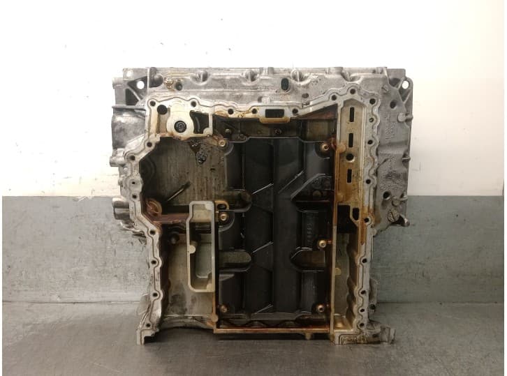 Recambio de carter para audi a6 c6 (4f2) 2.4 referencia OEM IAM 06E103604G 06E103601A 6