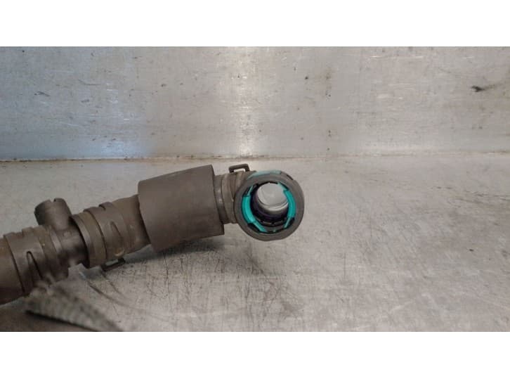 Recambio de tubo para jaguar xe (x760) 2.0 d referencia OEM IAM T2H4040 T2H4040 6