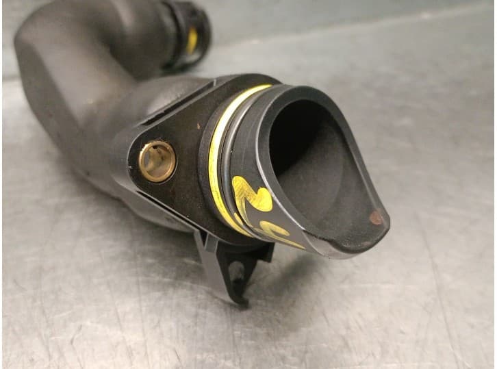 Recambio de tubo para jaguar xe (x760) 2.0 d referencia OEM IAM JDE38251 JDE38251 4