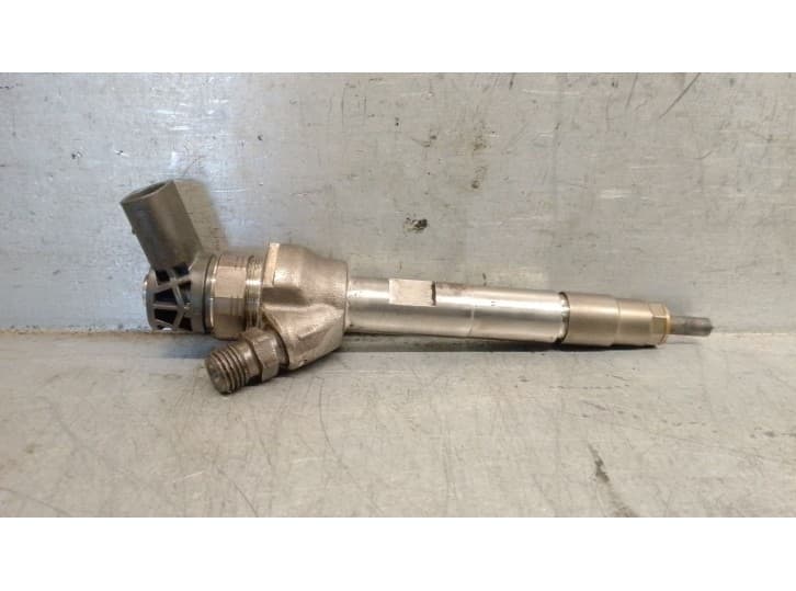Recambio de inyectores 8 para bmw 1 (f20) 118 d referencia OEM IAM 261775518 13538514146