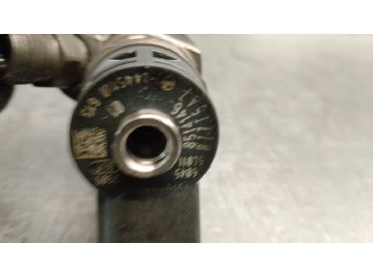 Recambio de inyectores 8 para bmw 1 (f20) 118 d referencia OEM IAM 261775518 13538514146 3