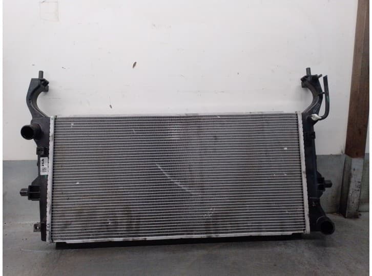 Recambio de radiador agua para kia xceed (cd) 1.0 t-gdi referencia OEM IAM 25310J780