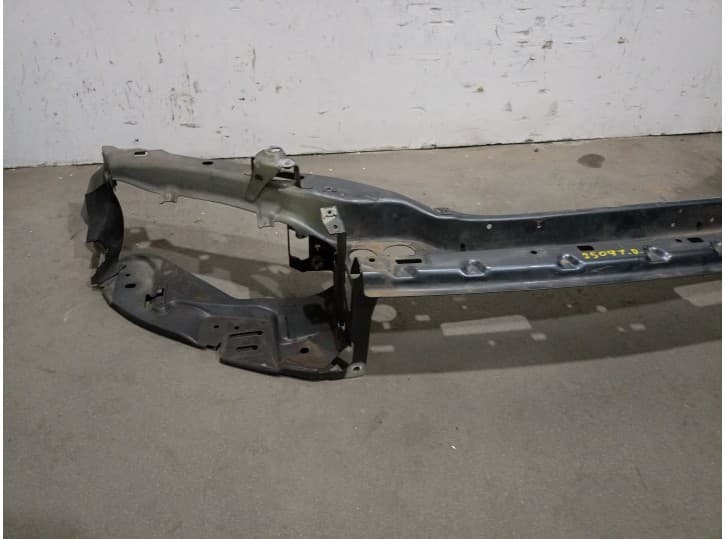 Recambio de panel frontal para volvo c30 (533) 2.4 i referencia OEM IAM 31335263 31335263 2