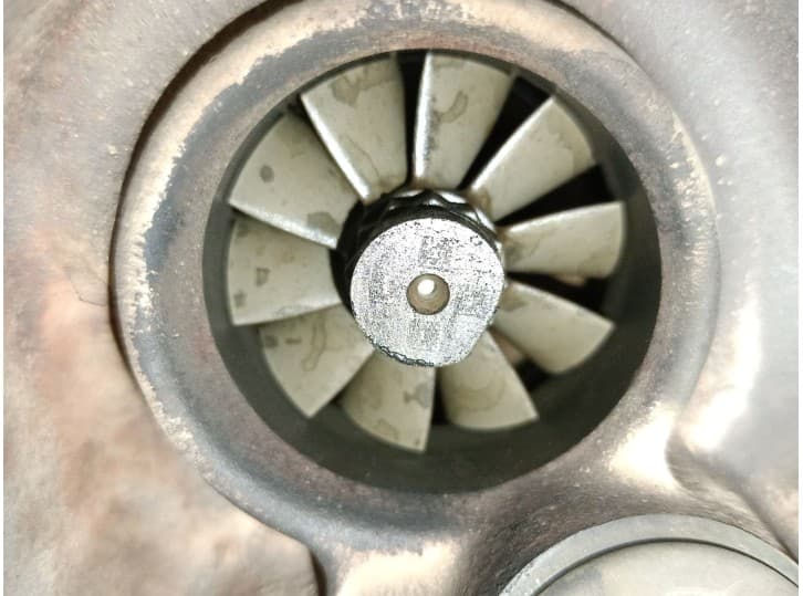 Recambio de turbocompresor para mg mg hs (as23) 1.5 t (sas23) referencia OEM IAM 11138213 7