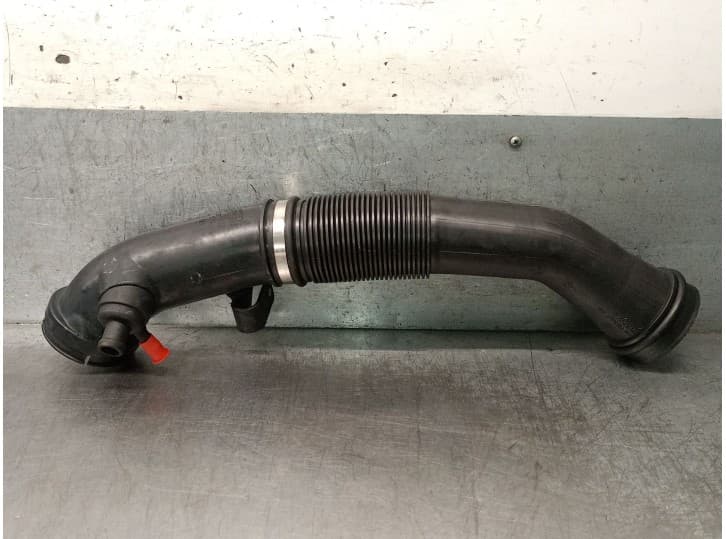 Recambio de tubo para audi a4 b5 (8d2) 1.8 referencia OEM IAM 058133357A 058133357A