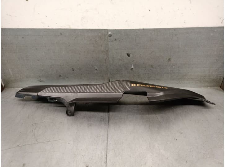 Recambio de embellecedor para voge ds900x referencia OEM IAM 342310069 3423100690003 3