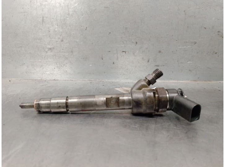 Recambio de inyector para bmw 1 (e87) 118 d referencia OEM IAM 779844603  0445110289