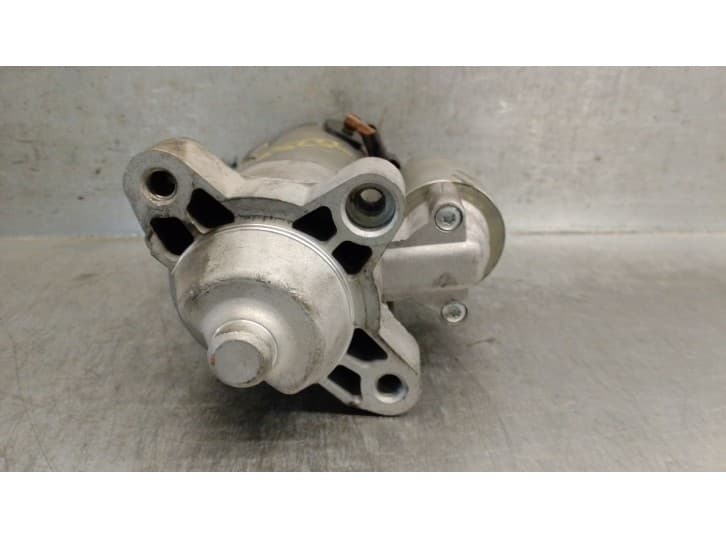 Recambio de motor arranque para ford kuga i 2.0 tdci referencia OEM IAM 1376305 1376305 2
