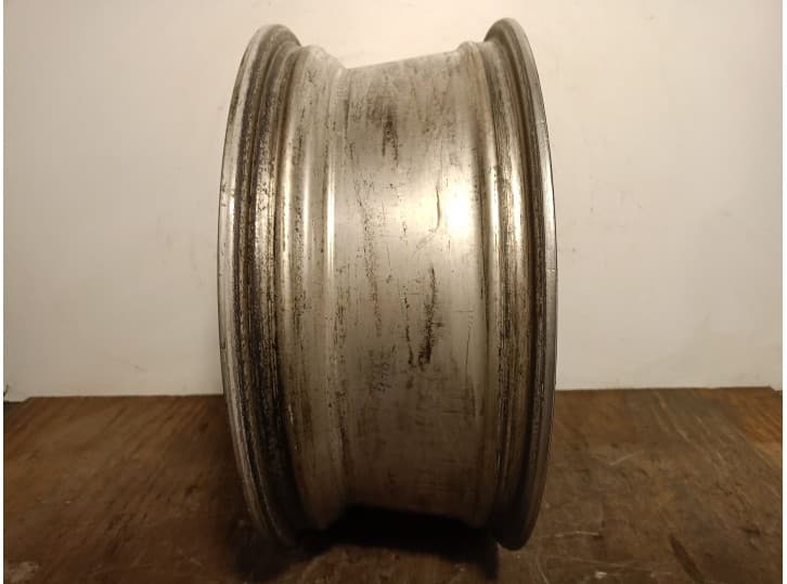 Recambio de llanta para volvo xc90 i (275) v8 awd referencia OEM IAM 30635472 R187JX18X49 2