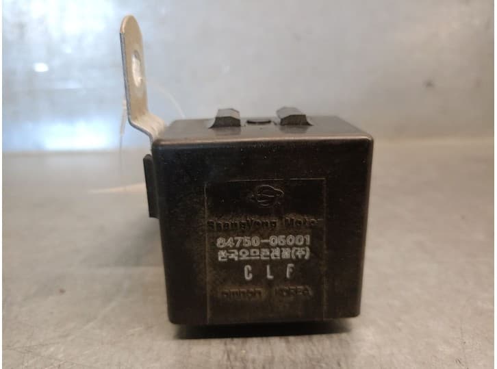 Recambio de rele para ssangyong kyron 2.7 xdi 4x4 referencia OEM IAM 8475005001