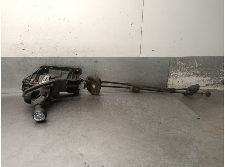 Recambio de palanca cambio para citroën c3 ii (sc_) 1.6 hdi referencia OEM IAM 9675375080 2