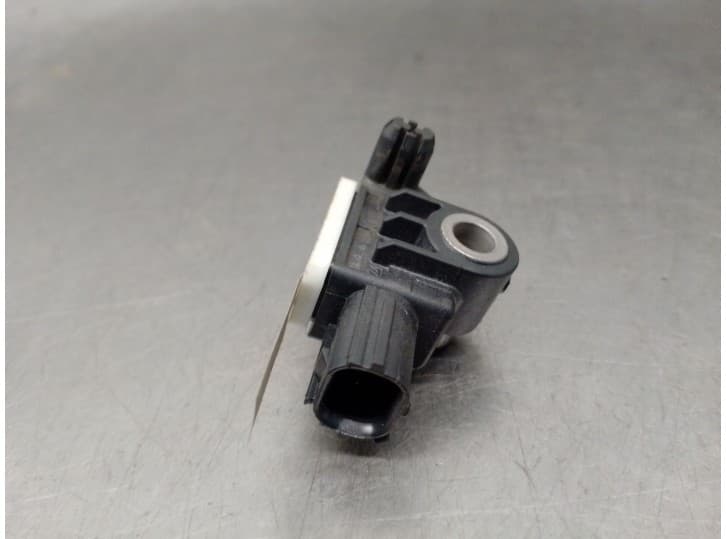 Recambio de sensor impacto para infiniti q50 50 d referencia OEM IAM 988303JA0A 2