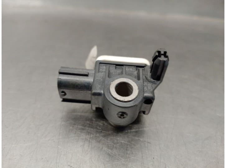 Recambio de sensor impacto para infiniti q50 50 d referencia OEM IAM 988303JA0A 2