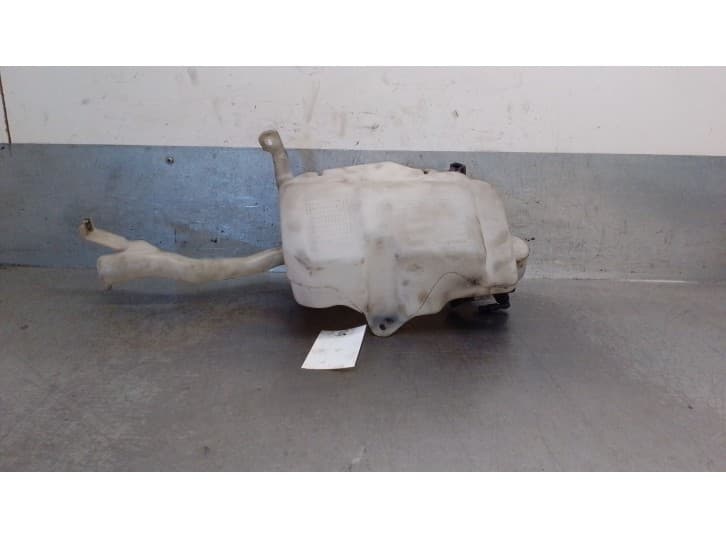Recambio de deposito limpia para volvo v50 (545) 2.4 referencia OEM IAM 8663934 30699397 4