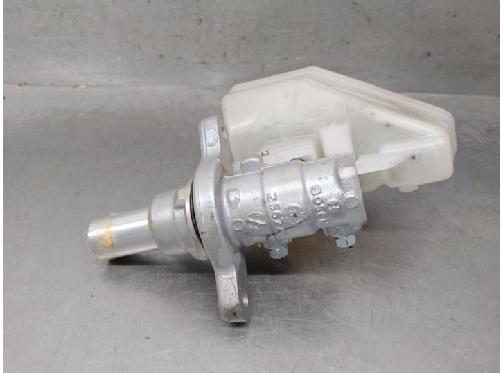 Recambio de bomba freno para infiniti q50 50 d referencia OEM IAM D60104GK5A D60104GK5A 6