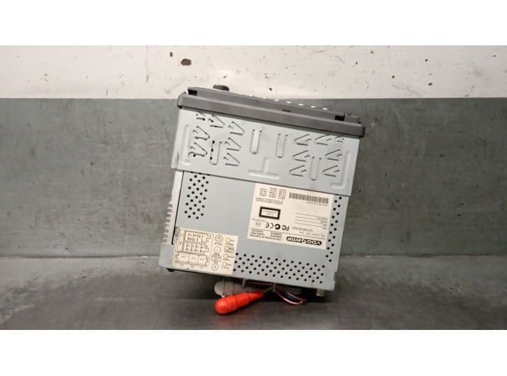 Recambio de sistema audio / radio cd para audi a4 b5 (8d2) 1.8 referencia OEM IAM CD2537U 2