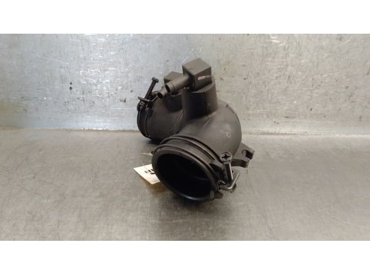 Recambio de tubo para hyundai i10 iii (ac3, ai3) 1.0 mpi referencia OEM IAM 28130K7100 2