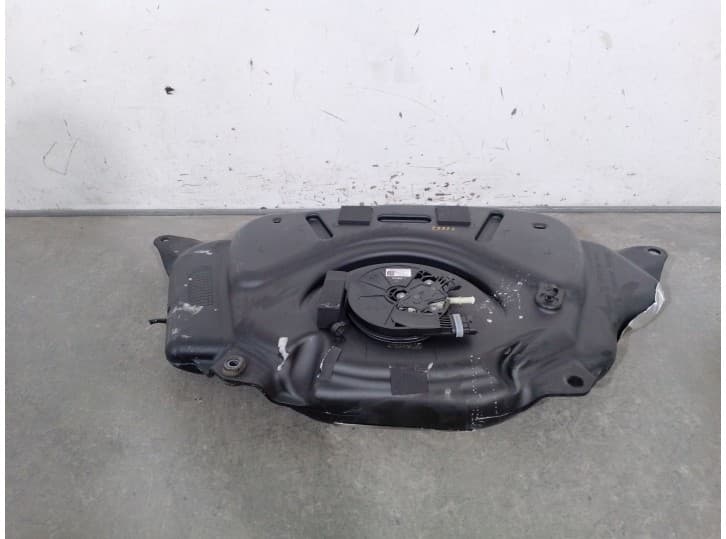 Recambio de deposito combustible para infiniti q50 50 d referencia OEM IAM 204114HK0A