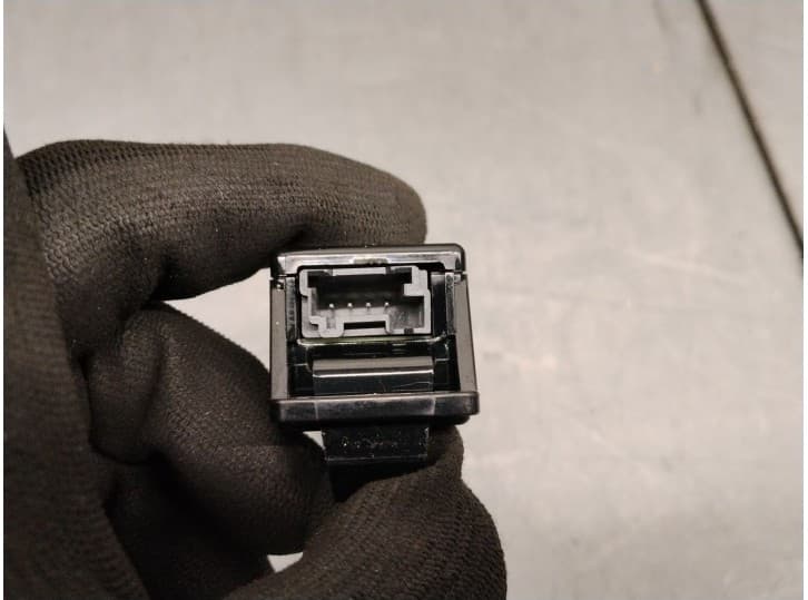 Recambio de bateria para volvo xc60 ii (246) b5 mild-hybrid referencia OEM IAM 32319770 3