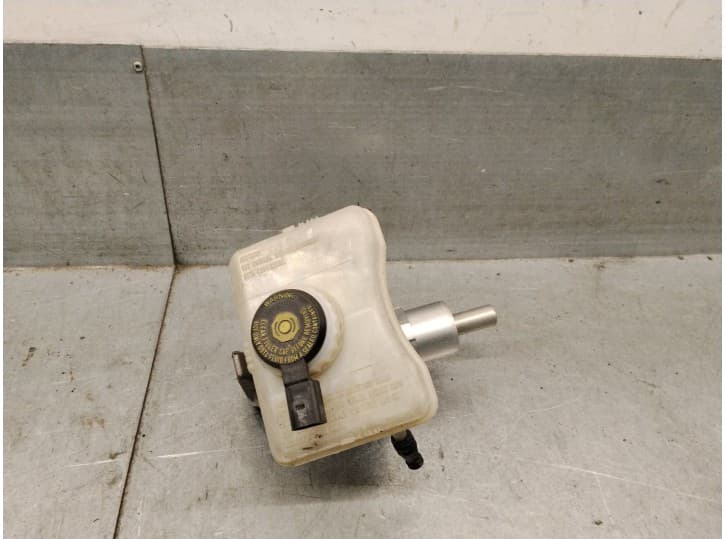 Recambio de bomba freno para audi a5 (8t3) 2.0 tdi referencia OEM IAM 4G2611021 4G2611021 3