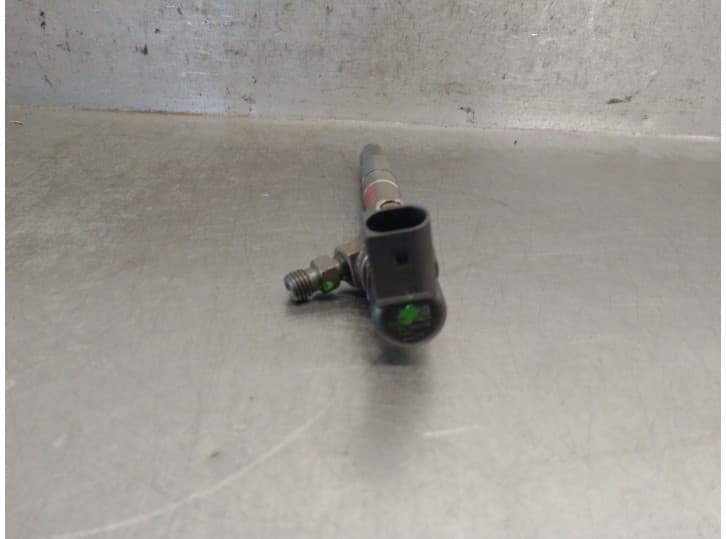 Recambio de inyector para seat altea (5p1) 1.6 tdi referencia OEM IAM 03L130277B 2