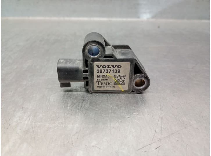 Recambio de sensor impacto para volvo c30 (533) 2.0 d referencia OEM IAM 30737139