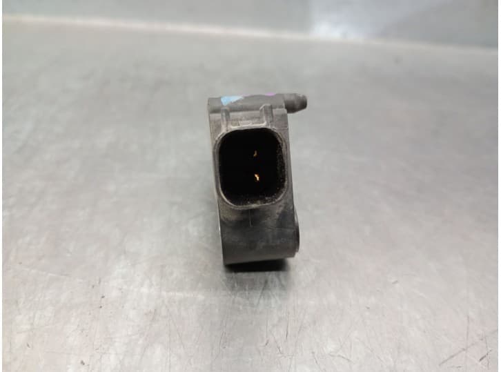 Recambio de sensor impacto para volvo c30 (533) 2.0 d referencia OEM IAM 30737139 3