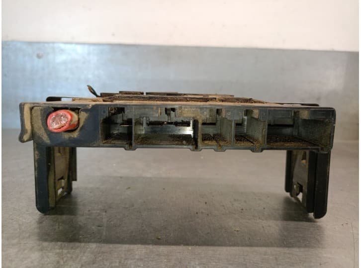 Recambio de caja reles / fusibles para bmw 3 (e90) 320 d referencia OEM IAM 6936653 4