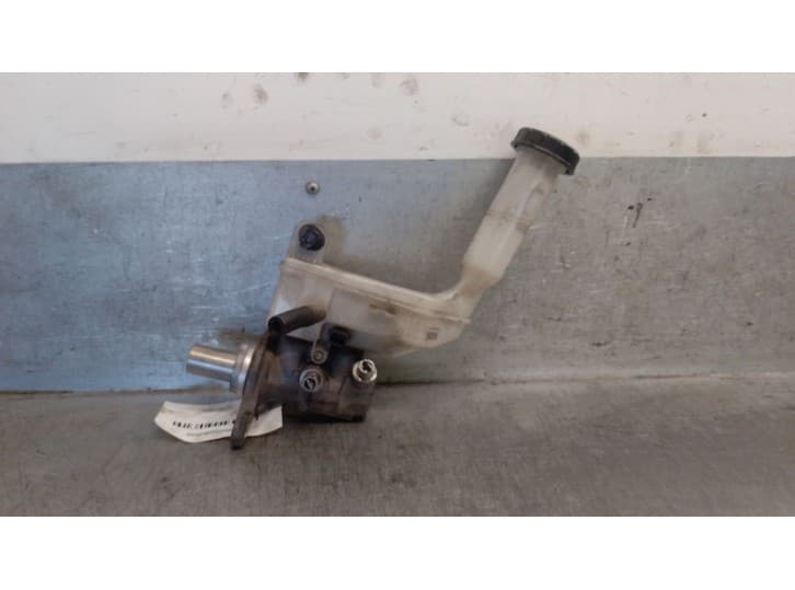 Recambio de bomba freno para nissan juke (f15) 1.6 referencia OEM IAM 32070564 460101KA0A