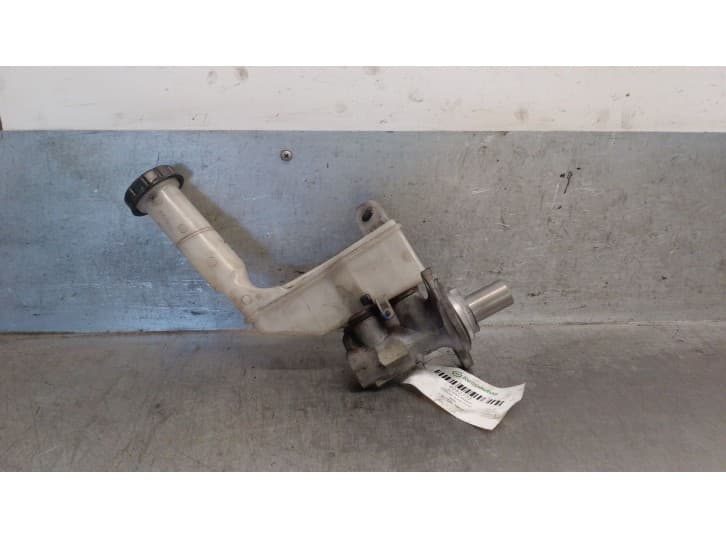 Recambio de bomba freno para nissan juke (f15) 1.6 referencia OEM IAM 32070564 460101KA0A 2