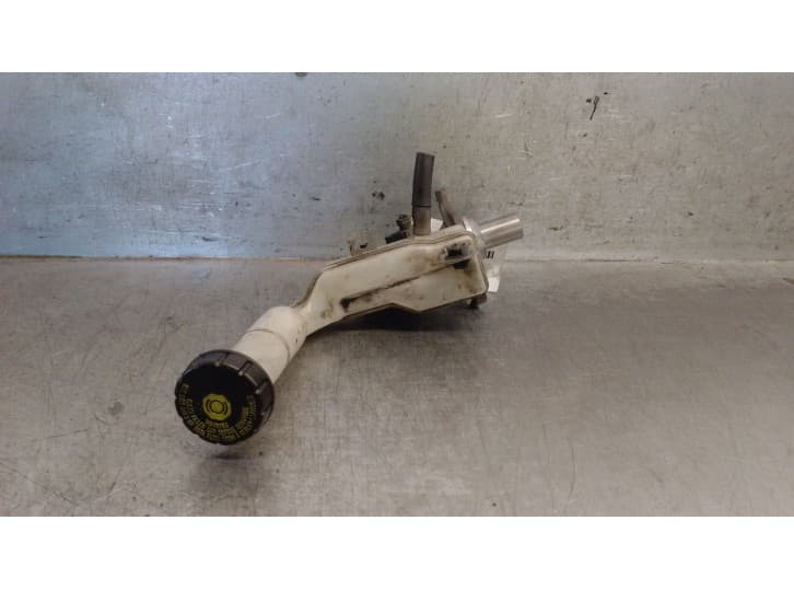 Recambio de bomba freno para nissan juke (f15) 1.6 referencia OEM IAM 32070564 460101KA0A 3