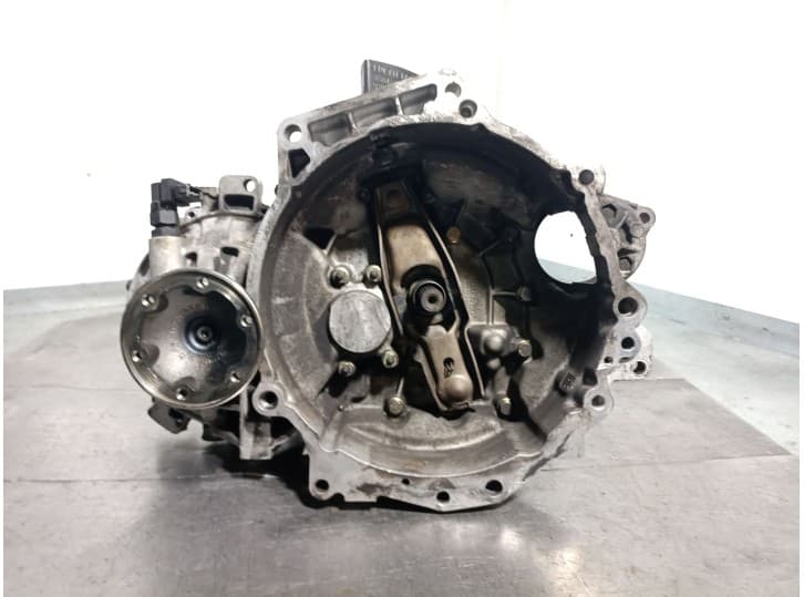 Recambio de caja cambios para audi a3 (8l1) 1.8 referencia OEM IAM CZM 02J300045EX 370368
